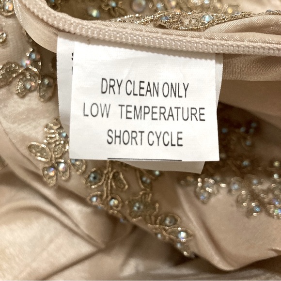 Champagne Sequined Gown Morilee By Madeline Gardner - Size 2 - Picture 10 of 16